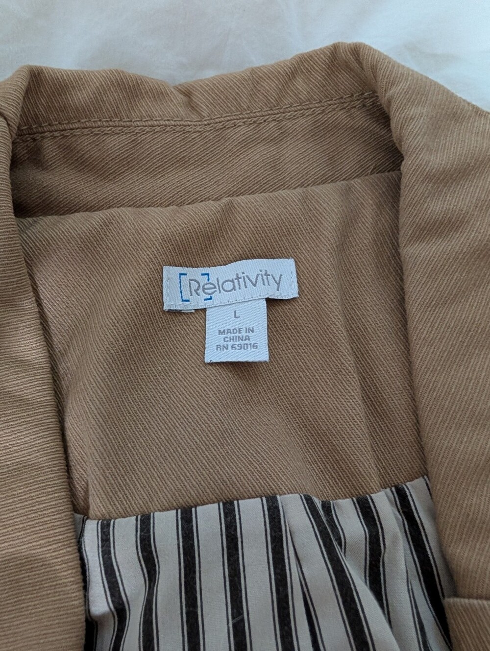 Relativity Vest - Picture 2 of 8